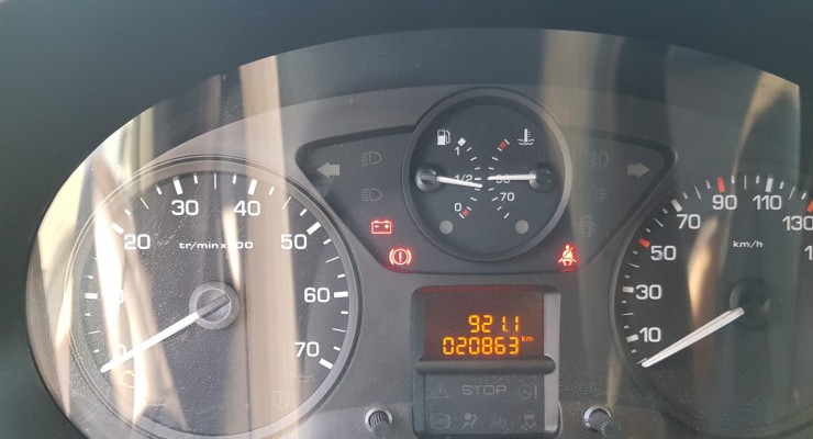  VERKOCHT Peugeot Partner lichte vracht 3 plaatsen 1.6 benzine 8058+btw = 9750